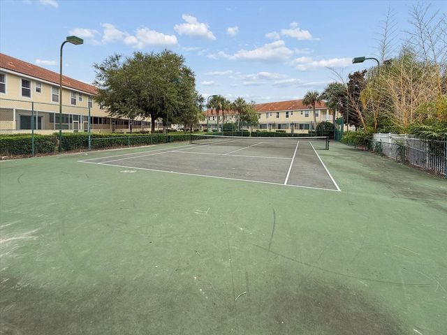 1302 S BEACH CIRCLE, Kissimmee, FL 34746