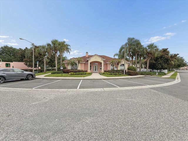 1302 S BEACH CIRCLE, Kissimmee, FL 34746