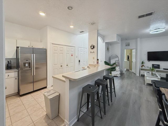 1302 S BEACH CIRCLE, Kissimmee, FL 34746