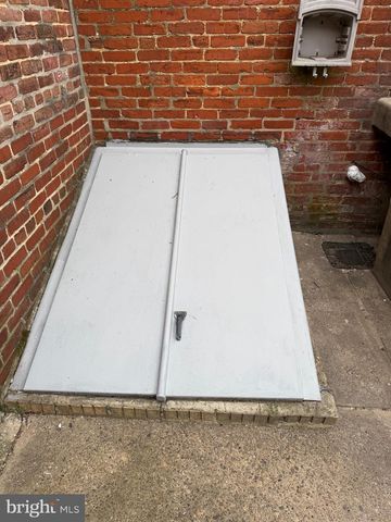 1454 MOUNT EPHRAIM AVE, Camden, NJ 08104