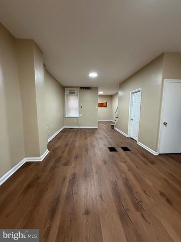 1454 MOUNT EPHRAIM AVE, Camden, NJ 08104