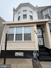 1454 MOUNT EPHRAIM AVE, Camden, NJ 08104