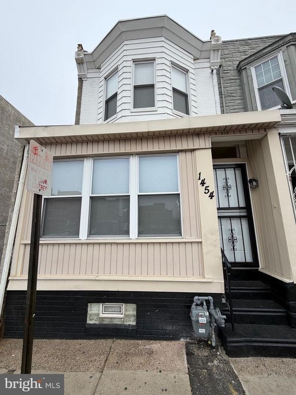 1454 MOUNT EPHRAIM AVE, Camden, NJ 08104