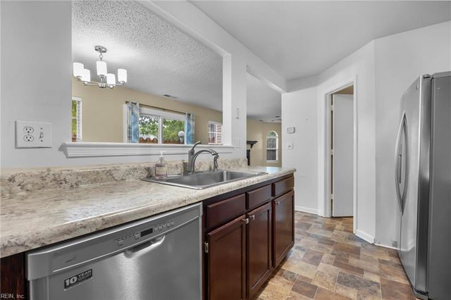 5217 Bardith CIR, Virginia Beach, VA 23455