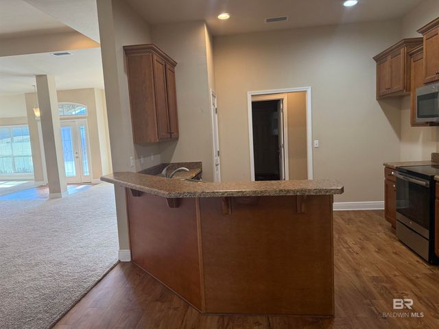 8622 Fernwood Loop, Semmes, AL 36575