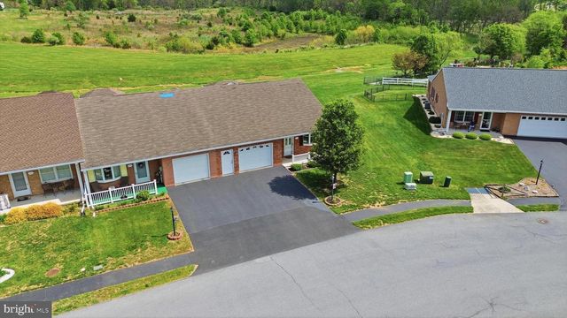 341 WINDING OAK DR, Hagerstown, MD 21740