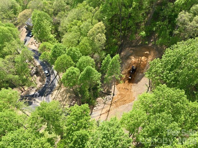 122 Running Deer Lane, Mars Hill, NC 28754
