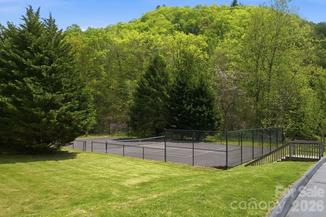 122 Running Deer Lane, Mars Hill, NC 28754