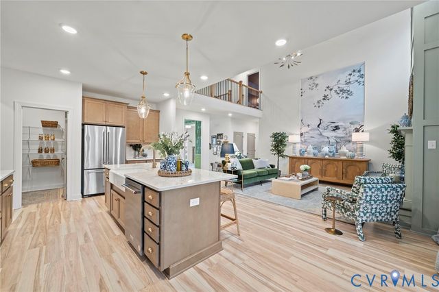 3930 Robins Ridge Dr, Moseley, VA 23120