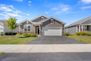 10414 Whitney Place, Crown Point, IN 46307