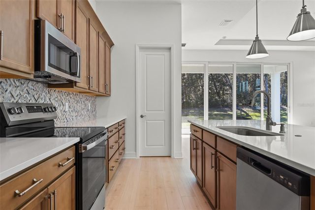 1017 LILIANA DRIVE, Deland, FL 32724