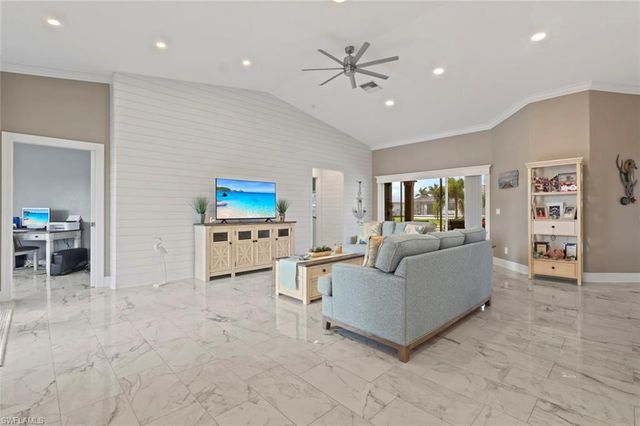 2368 NW 38th PL, Cape Coral, FL 33993