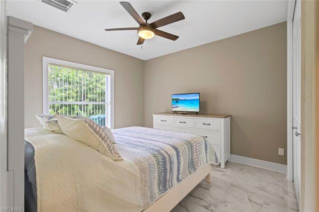 2368 NW 38th PL, Cape Coral, FL 33993