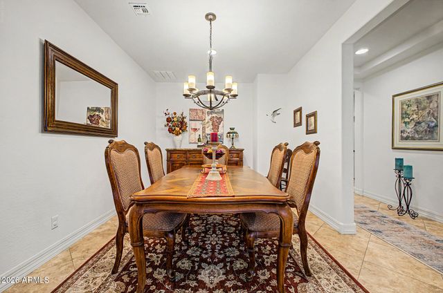 3721 W ABRAMS Drive, New River, AZ 85087
