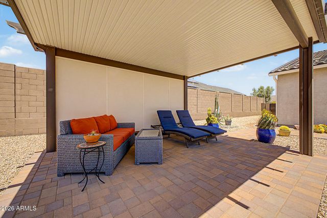 3721 W ABRAMS Drive, New River, AZ 85087