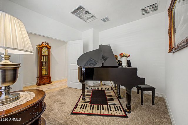 3721 W ABRAMS Drive, New River, AZ 85087