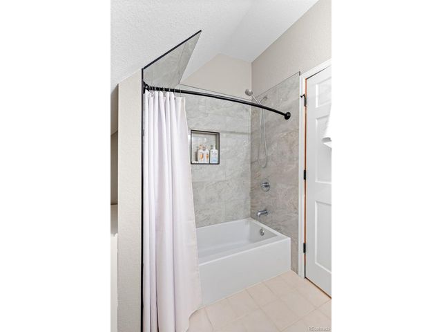 13721 Douglas Ranch Dr, Pine, CO 80470