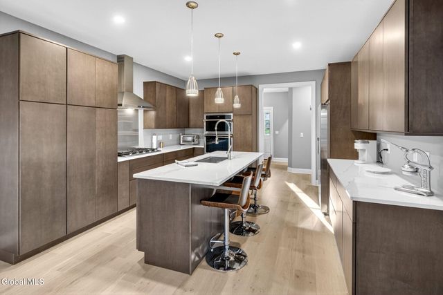 103 Cold Spring Road, Saratoga Springs, NY 12866