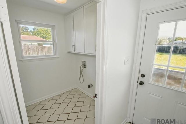 1833 W Marsden Pl, Baton Rouge, LA 70816