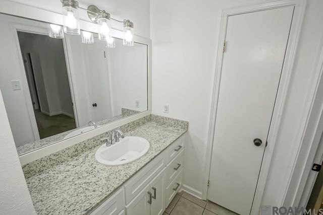 1833 W Marsden Pl, Baton Rouge, LA 70816