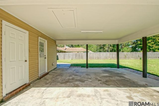 1833 W Marsden Pl, Baton Rouge, LA 70816