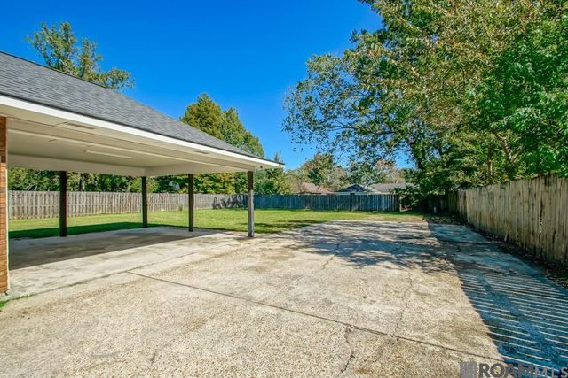 1833 W Marsden Pl, Baton Rouge, LA 70816