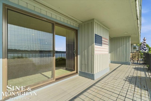 1715 River Road 58, Saint Clair, MI 48079