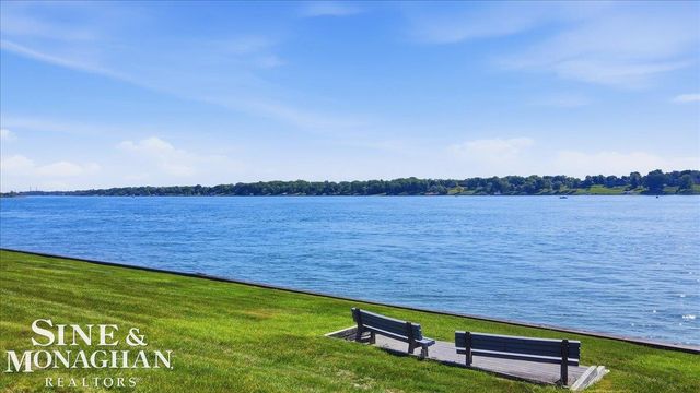 1715 River Road 58, Saint Clair, MI 48079