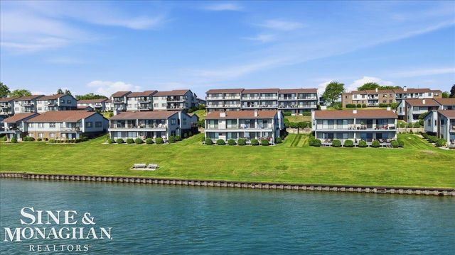 1715 River Road 58, Saint Clair, MI 48079