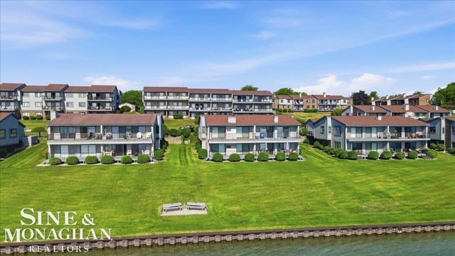 1715 River Road 58, Saint Clair, MI 48079