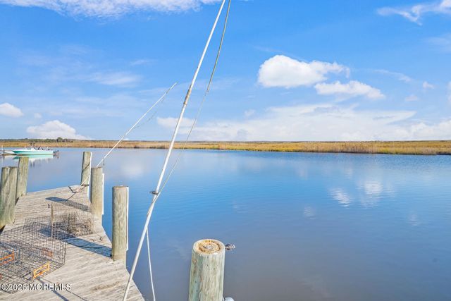 322 Dock Road, West Creek, NJ 08092