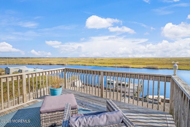 322 Dock Road, West Creek, NJ 08092