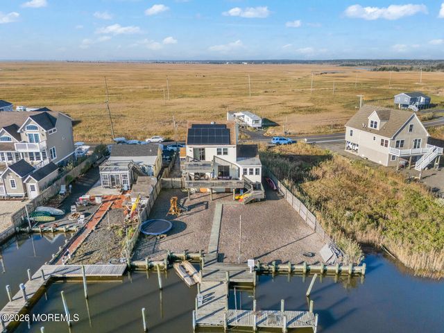 322 Dock Road, West Creek, NJ 08092