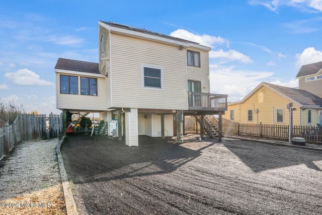 322 Dock Road, West Creek, NJ 08092