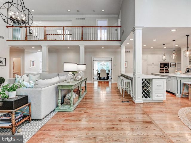 46 SPRINGHILL FARM CT, Cockeysville, MD 21030