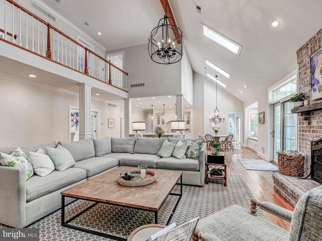 46 SPRINGHILL FARM CT, Cockeysville, MD 21030
