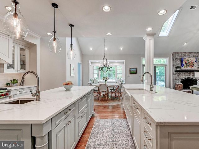 46 SPRINGHILL FARM CT, Cockeysville, MD 21030