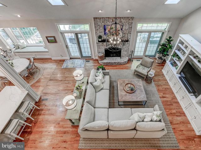 46 SPRINGHILL FARM CT, Cockeysville, MD 21030