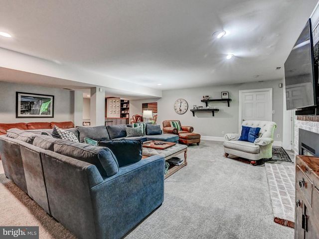 46 SPRINGHILL FARM CT, Cockeysville, MD 21030