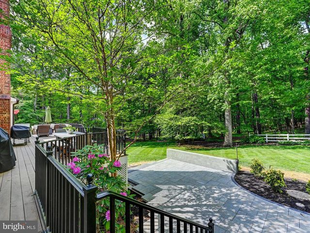 46 SPRINGHILL FARM CT, Cockeysville, MD 21030
