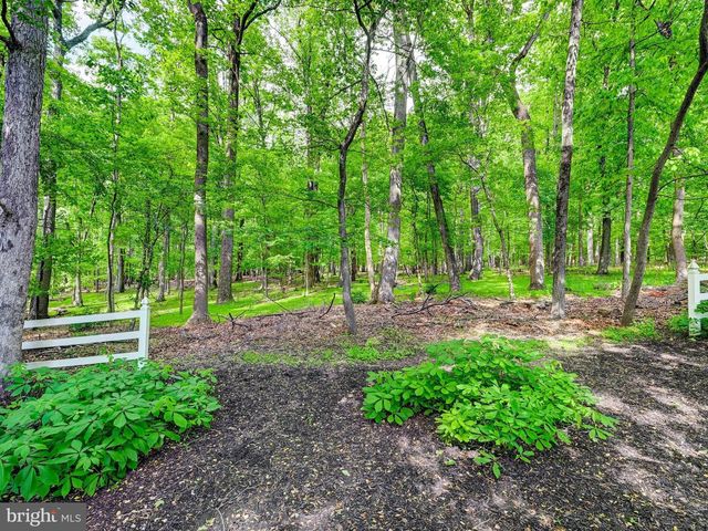 46 SPRINGHILL FARM CT, Cockeysville, MD 21030