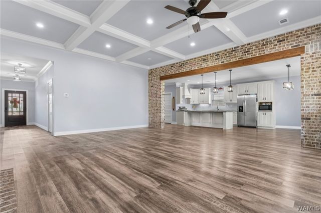11958 Glen Ridge, Moundville, AL 35474