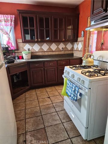 2560 Falling Leaf, Rosemead, CA 91770