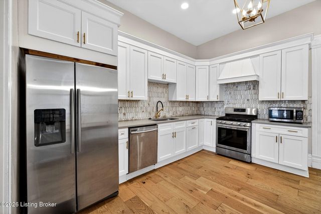 213 Haldeman Ave, Louisville, KY 40206