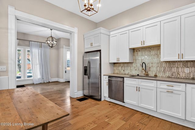 213 Haldeman Ave, Louisville, KY 40206