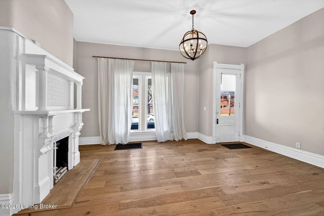 213 Haldeman Ave, Louisville, KY 40206