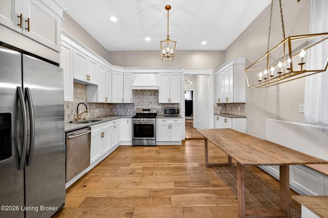 213 Haldeman Ave, Louisville, KY 40206