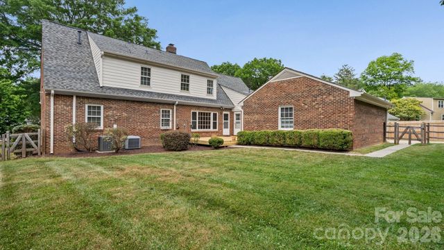 2327 Hamilton Mill Road, Charlotte, NC 28270
