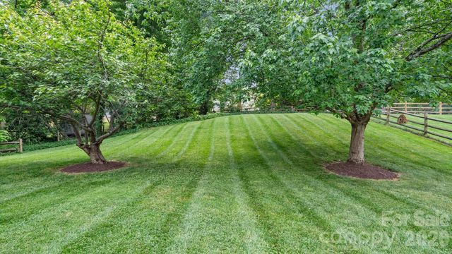 2327 Hamilton Mill Road, Charlotte, NC 28270