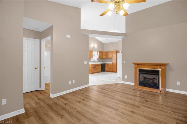 124 Bethania Oaks Circle, Pfafftown, NC 27040